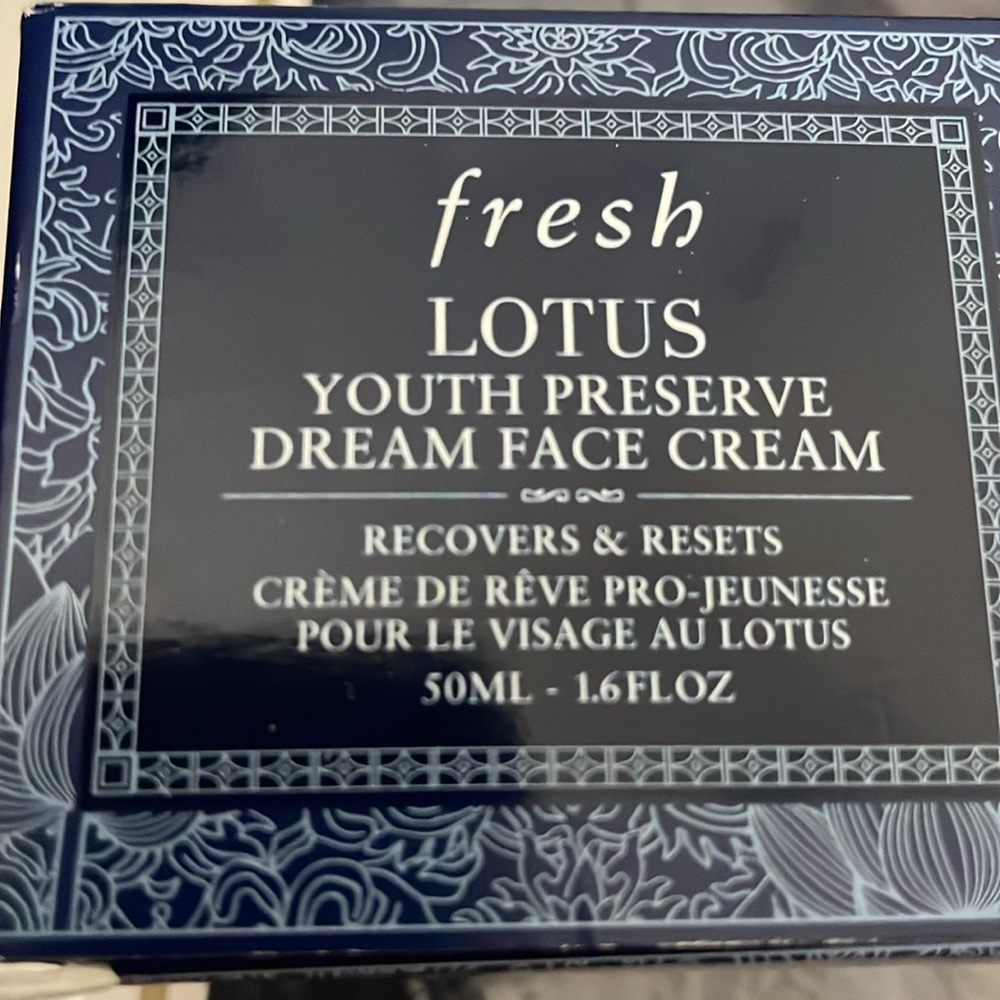 Fresh Lotus Youth Preserve Night Cream